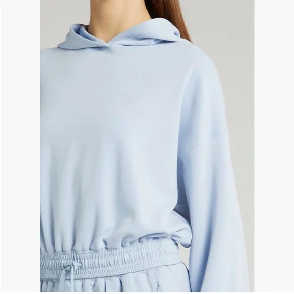 SWEATY BETTY CROPPED HOODIE SIZE LARGE NWT - Picture 2 of 7